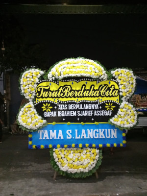 Papan Bunga Duka di Kuto Batu