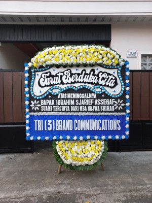Papan Bunga Duka di Kuto Batu